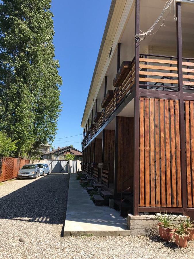 Отель Семь Гор Sukhumi Exterior photo